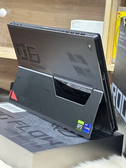 ASUS ROG FLOW Z13 GZ301ZE I9 12900H 16GO 1TO SSD NVIDIA GEFORCE RTX3050Ti 4GO NEUF SOUS EMBALLAGE 