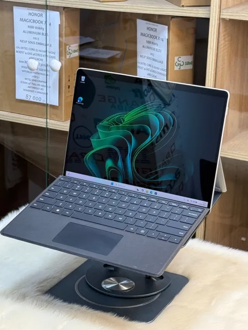 SURFACE PRO 8 I7 1185G7 16GO 256GO SSD + STYLET + CELLULAIRE 