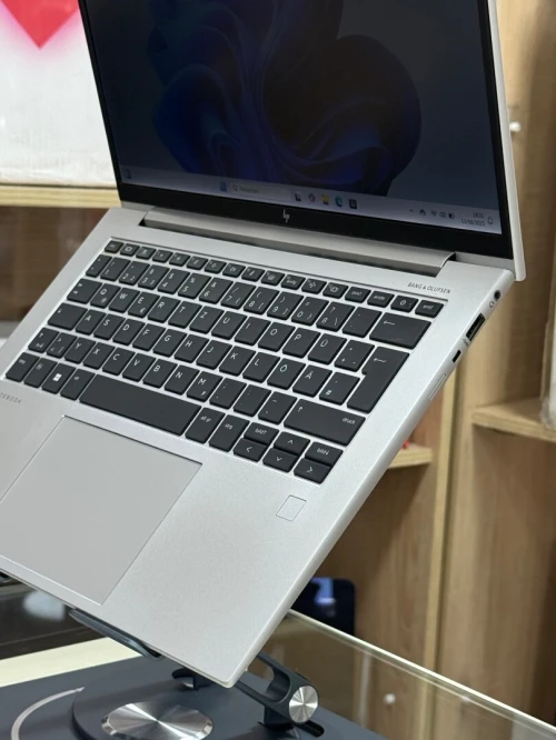 HP ELITEBOOK 845 G9 AMD RYZEN 7 PRO 6850U 32GO 512GO SSD NVME