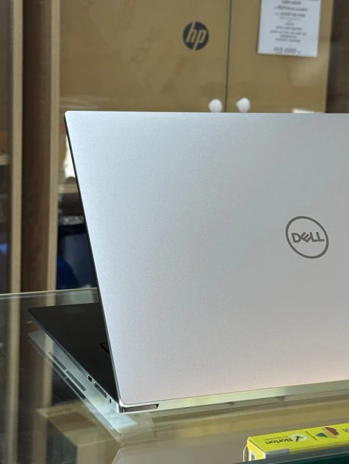 DELL XPS 15 9520 I7 12700H 16GO 512GO SSD NVIDIA GEFORCE RTX3050Ti 4GO GDDR6