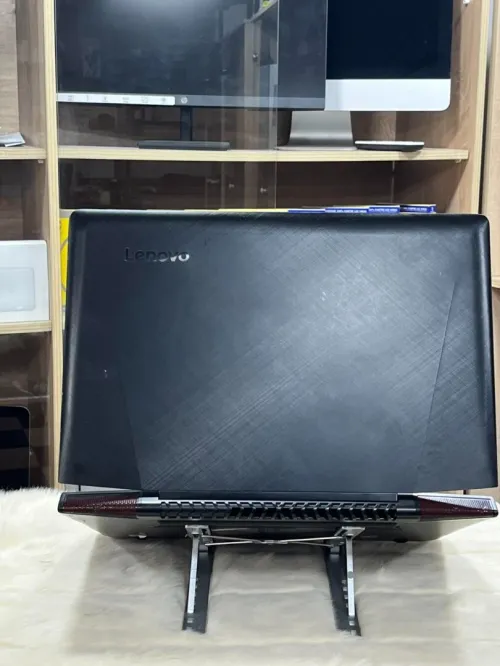 LENOVO IDEAPAD Y700 1515K I7 6700HQ 16GO 512GO SSD GTX 960M 4GO ECRAN 15.6 FULL HD 1080P LED WIN 11 