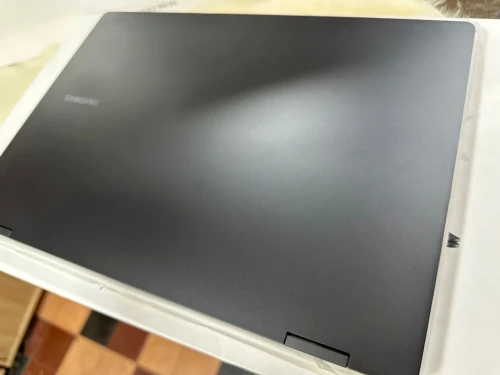 SAMSUNG GALAXY BOOK 3 PRO 360 5G I5 1340P 8GO DDR5 256GO SSD NEUF SOUS EMBALLAGE 