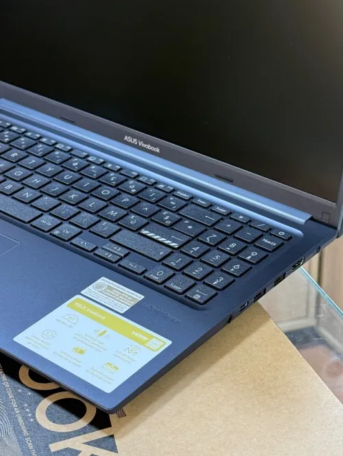 ASUS VIVOBOOK 15 X1502Va I5 13420H 8GO 512GO SSD NEUF SOUS EMBALLAGE