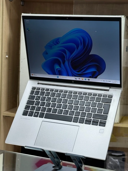 HP ELITEBOOK 845 G9 AMD RYZEN 5 PRO 8650U 32GO 512GO SSD NVME