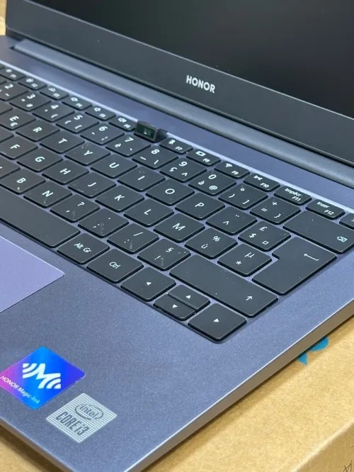HONOR MAGICBOOK X14 NBR-WAI9 I3 10110U 8GO 256GO SSD NEUF SOUS EMBALLAGE 