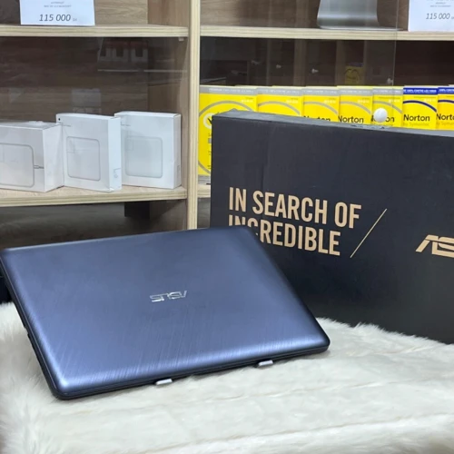 ASUS VIVOBOOK X543M CELERON N4020 4GO 256 SSD WIN 11 PRO 