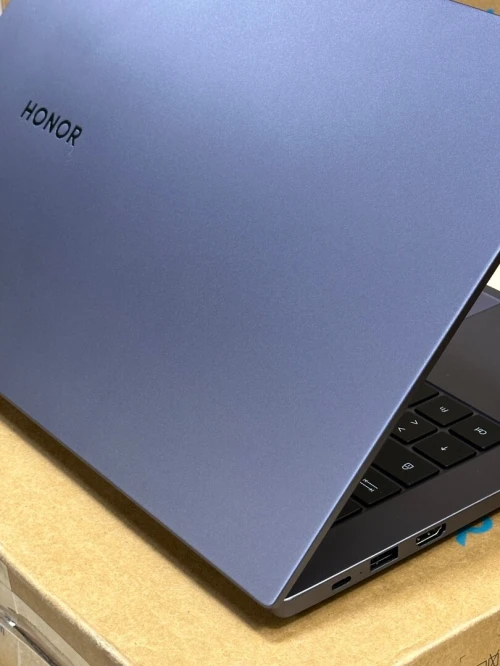 HONOR MAGICBOOK X14 NBR-WAI9 I3 10110U 8GO 256GO SSD NEUF SOUS EMBALLAGE 
