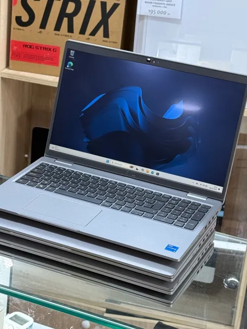 DELL LATITUDE 5520 I5 1135G7 16GO 256GO SSD NVME