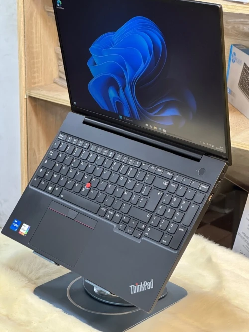 LENOVO THINKPAD E16 I5 1335U 16GO 512GO SSD 