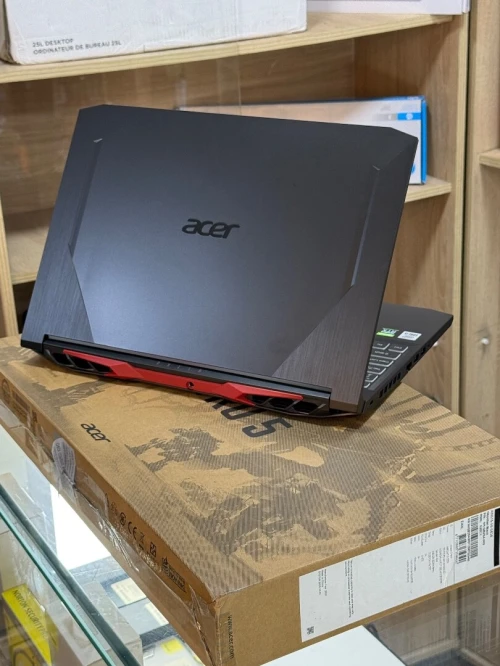 ACER NITRO 5 AN515-55 I5 10300H 8GO 512GO SSD NVIDIA GEFORCE RTX3060 6GO GDDR6 NEUF SOUS EMBALLAGE 