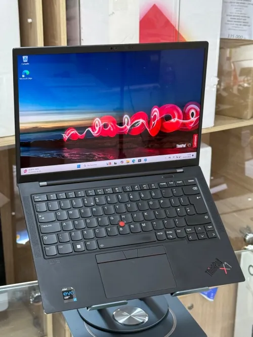LENOVO THINKPAD X1 CARBON GEN 9 I7 EVO 1165G7 16Go 512GO SSD 4K OLED 