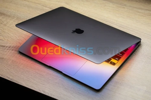 MACBOOK AIR RETINA 13.3'' 2020 I7 1.2GHZ 16GO 512GO SSD CYCLE 1