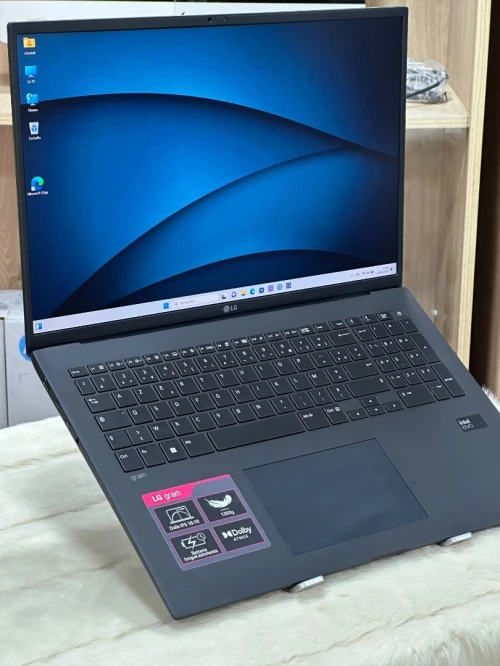 LG GRAM 17Z90S-G ULTRA 7 155H 16GO DDR5X 1TO SSD NEUF