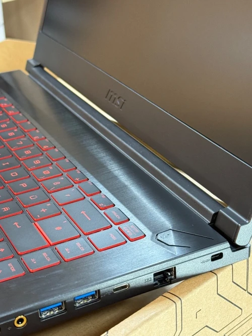 MSI THIN GF63 12VE I5 12450H 16GO 512GO SSD NVIDIA GEFORCE RTX4050 6GO NEUF SOUS EMBALLAGE