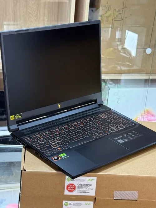 ACER NITRO V16 AI ANV16-42 AMD RYZEN 5 240 16GO 512GO SSD NVIDIA GEFORCE RTX5050 8GO GDDR7 NEUF