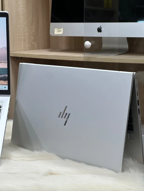 HP ELITEBOOK 640 G10 I5 VPRO 1345U 32GO DDR4X 512Go SSD NEUF