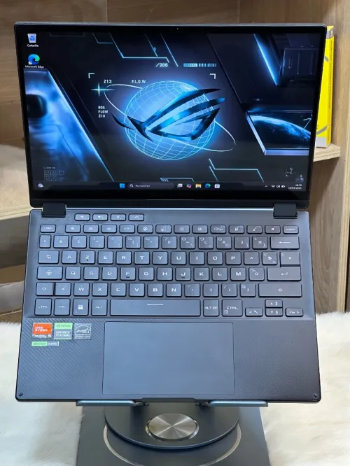 ASUS ROG FLOW X13 GV302XU AMD RYZEN 9 7940HS 16GO DDR5 1TO SSD NVIDIA GEFORCE RTX4050 6GO TACTILE 