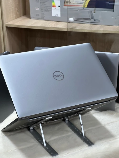 DELL PRECISION 5680 I9 13900H 64GO DDR5X 1TO SSD NVME INTEL IRIX XE NEUF 