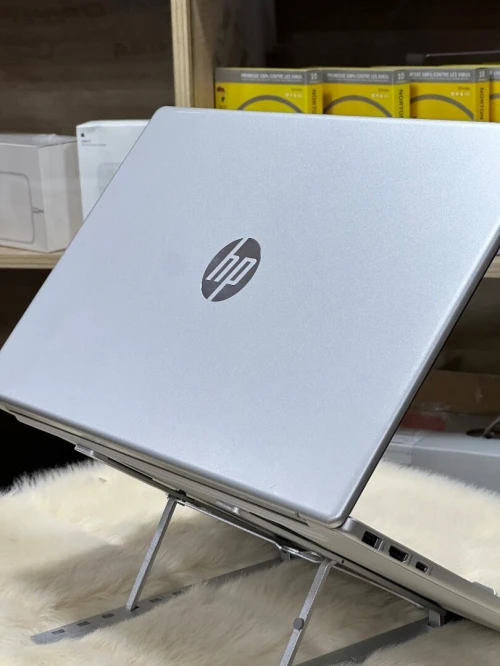 HP LAPTOP 15 FD0XXX I7 1355U 16GO 1TO SSD NVME TACTILE 