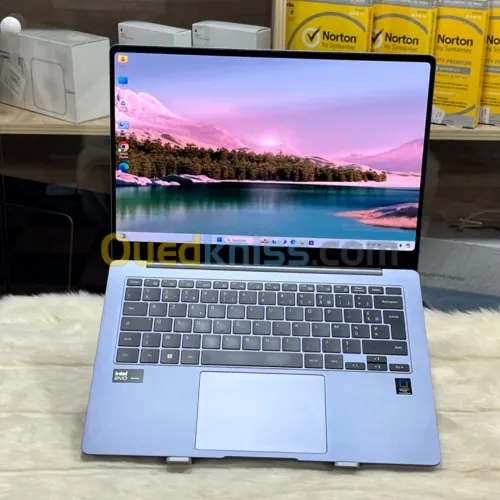 SAMSUNG GALAXYBOOK 4 PRO CORE ULTRA 7 155H RAM 16GO 512 SSD ECRAN 14 3K OLED TACTILE WIN 11 ORIGINAL