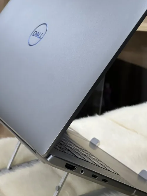 DELL PRECISION 5680 I7 VPRO 13800H 32GO 512GO SSD NVIDIA RTX 2000ada 8GO NEUF SOUS EMBALLAGE 