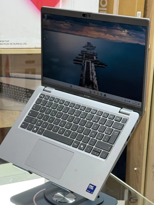 DELL LATITUDE 5450 INTEL CORE ULTRA 5 135U 16GO 256GO SSD NVME