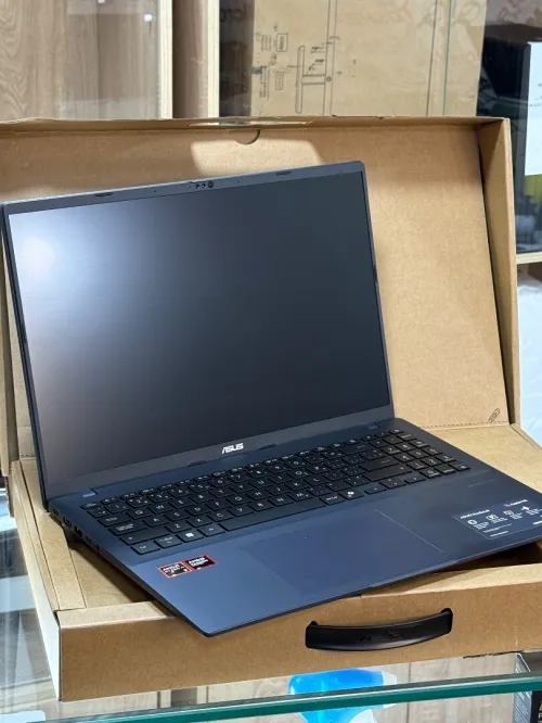 ASUS VIVOBOOK 16 M1607VA AMD RYZEN 5 AI 340 16GO 1TO SSD NEUF SOUS EMBALLAGE 