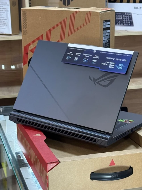 ASUS ROG STRIX G16 G614FH AMD RYZEN 9 9955HX 16GO 1TO SSD NVME NVIDIA GEFORCE RTX5050 8GO GDDR7 NEUF