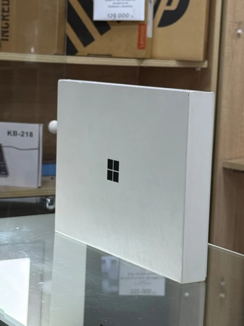 Microsoft Surface pro 12 Snapdragon X Plus 16Go DDR5 512Go SSD NEUF SOUS EMBALLAGE