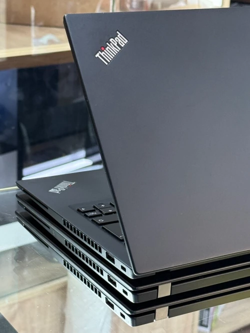 LENOVO THINKPAD T490s I7 8665U 16GO 512GO SSD NVME