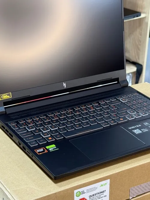 ACER NITRO V16 AI ANV16-42 AMD RYZEN 7 260 16GO 512GO SSD NVIDIA GEFORCE RTX5050 8GO GDDR7 NEUF