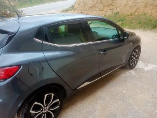 Renault Clio 4 2019 Limited 2