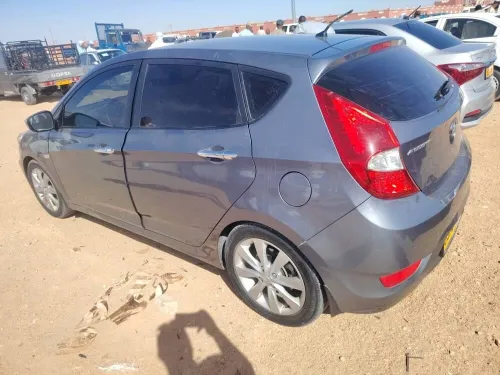 Hyundai Accent RB  4 portes 2017 GL DZ