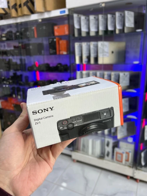 Sony ZV-1 20.1MP 4K-UHD Camera pour VLOG & Voyage