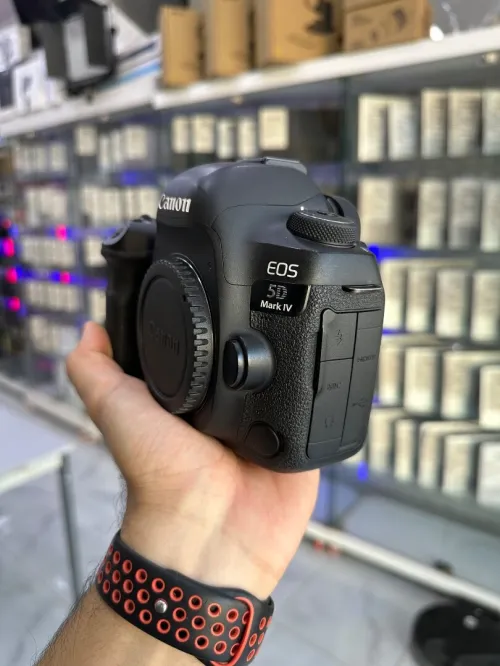 Canon 5D Mark IV 10/10
