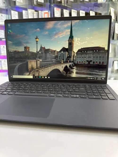 DELL Vostro 3510 i5-11éme  8GB 512GB 15,6" 