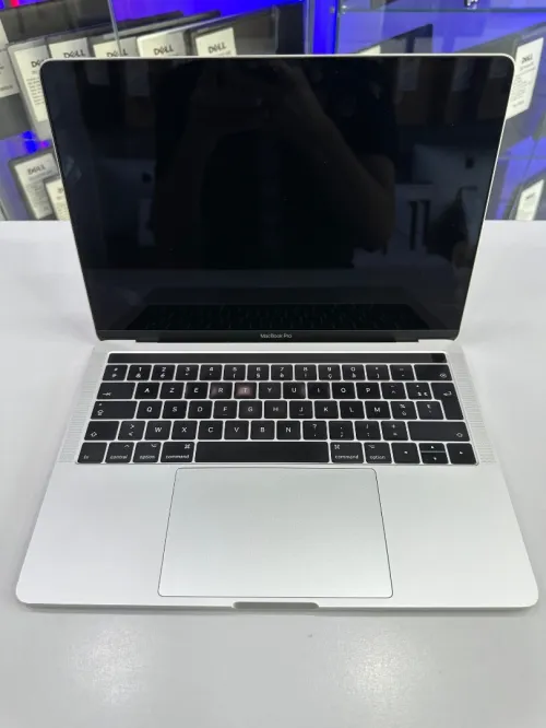 MacBook Pro 2017 I5 16GB RAM 512GB SSD 14"