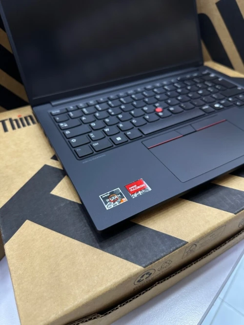Lenovo ThinkPad E14 Ryzen 5 7535U 16GB 512GB 14" AZERTY NEUF SOUS EMBALLAGE