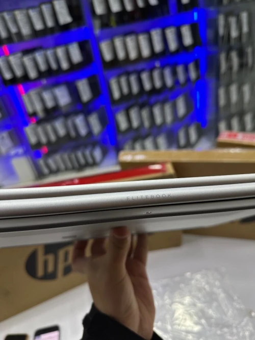 HP EliteBook 860 G10 i5 1335U 16GB DDR5 512GB SSD 16" NEUF SOUS EMBALLAGE