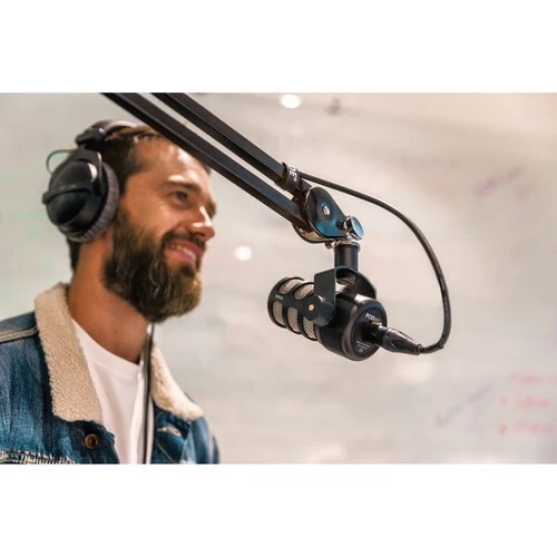 Microphone RODE PodMic XLR  Dynamique, Broadcast, Qualité Studio pour Podcast, Voix-Off et Streaming
