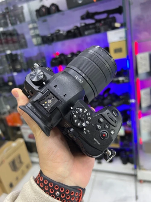 Panasonic LUMIX GH5 4K Nu Click: 10K