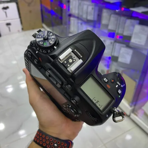 Nikon D7200 & Grip Batterie et Chargeur 10/10 12k