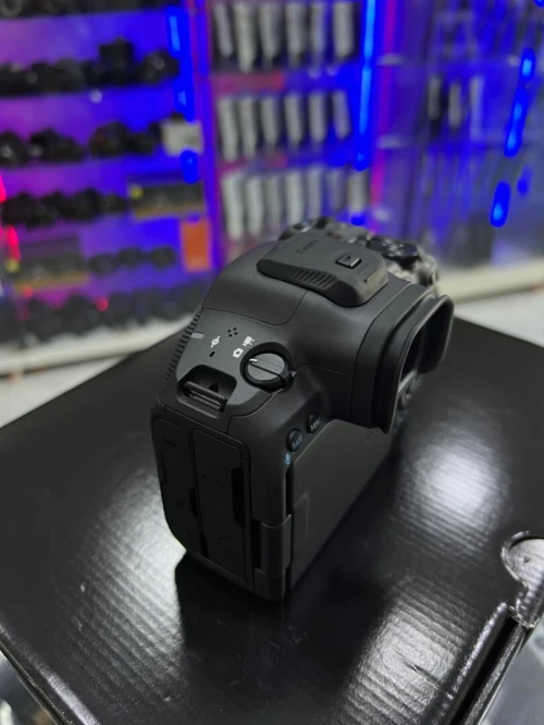 Canon EOS R5 Mark II 45MP Full-Frame 8K 60 Raw/4K 60 SRAW/4K 120 10-Bit Video
