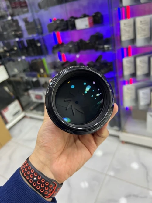 Objectif Canon EF 85mm f/1.2L II USM