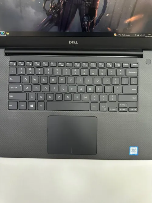 DELL Precision 5530 Processeur i9-8éme 16GB 512GB 15" Quadro P2000 4GB