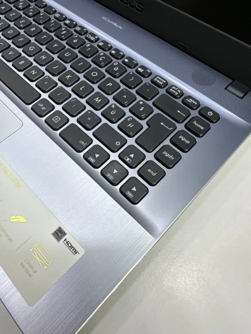 ASUS VIVOBOOK MAX AMD 4GB RAM 256GB SSD 14"