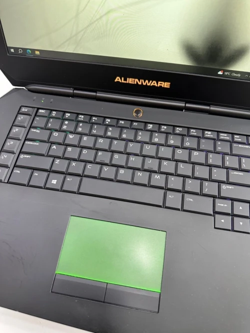 Dell ALIENWARE 15 R2 i7-6éme HQ 16GB Ram GTX 970M 