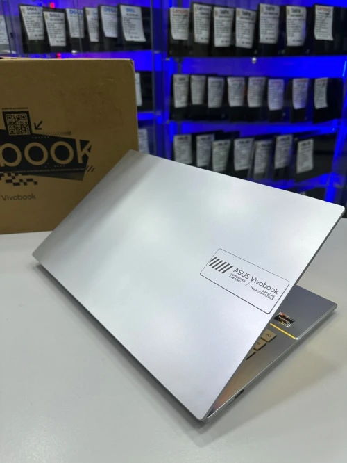 ASUS VivoBook GO 15 Ryzen 5 7520U OLED NEUF SOUS EMBALLAGE