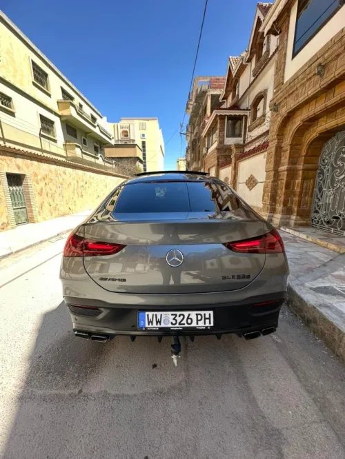 Mercedes Gle 300d 2023 Kit63 black