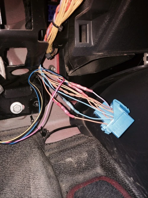 Emulateur AdBlue 9 en 1  Mercedes/MAN/Scania/IVeco/DAF/Volvo/Renault/Ford/Cummins